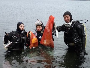 本栖湖クリーンアップ2013 開催報告