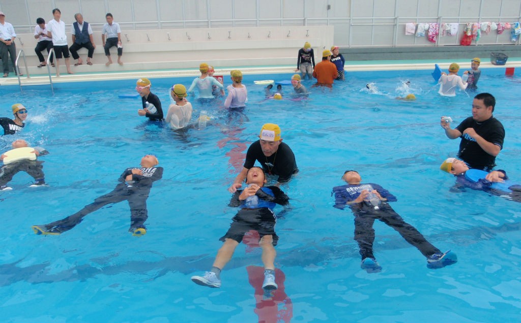 江戸川区立二之江第二小学校で【ういてまて】着衣泳講習報告